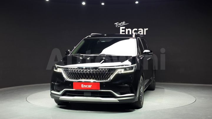 Kia Carnival 2023 — 3