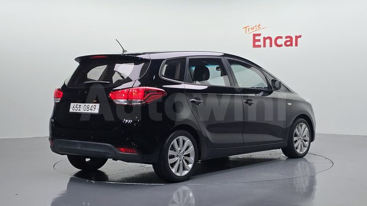 Kia Carens 2014 — 2