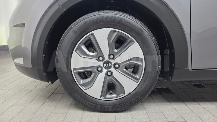 Kia Niro 2017 — 5