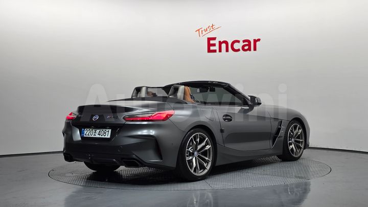 BMW Z4 2021 — 2