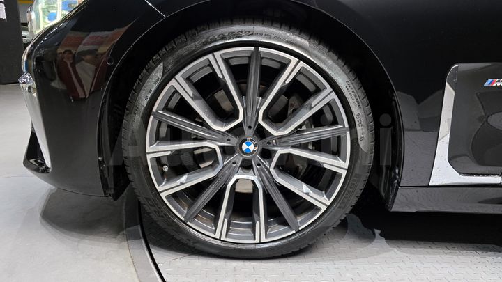 BMW 7 Series 2021 — 5