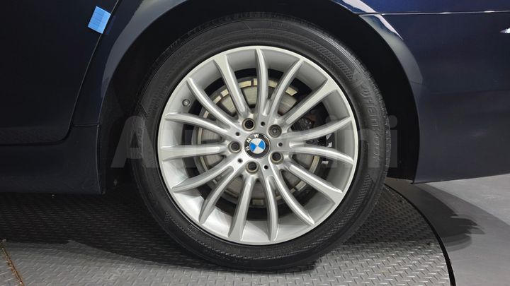 BMW 5 Series 2016 — 5