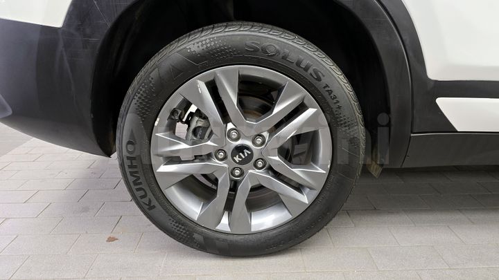 Kia Seltos 2021 — 5