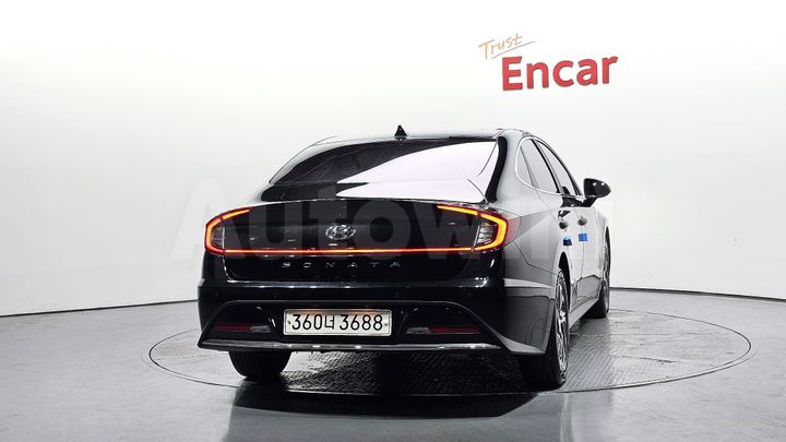 Hyundai Sonata 2022 — 4