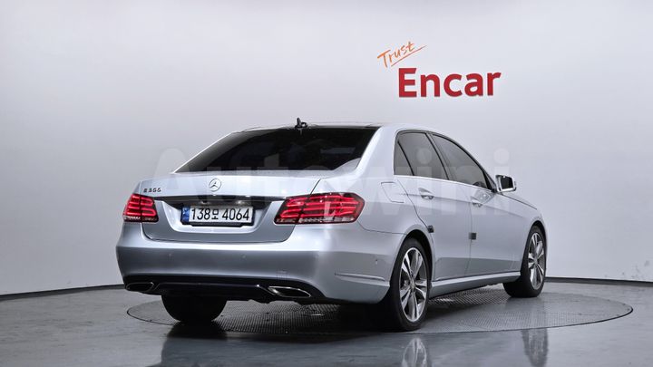 Mercedes Benz E Class 2014 — 2