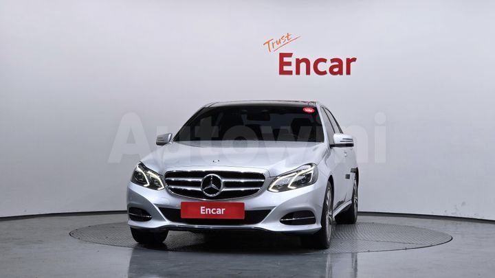Mercedes Benz E Class 2014 — 3