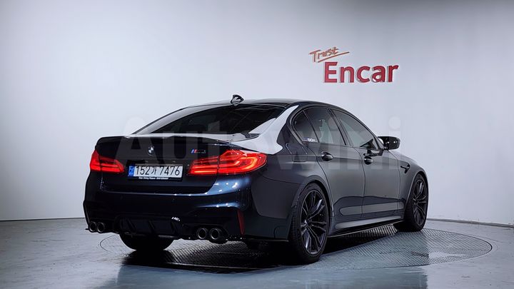 BMW M5 2020 — 2