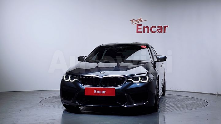 BMW M5 2020 — 3