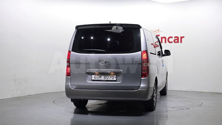 Hyundai Starex 2018 — 4