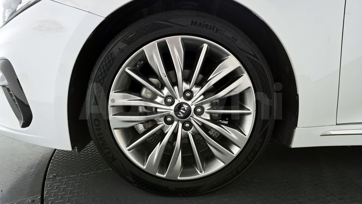 Kia K5 2019 — 5