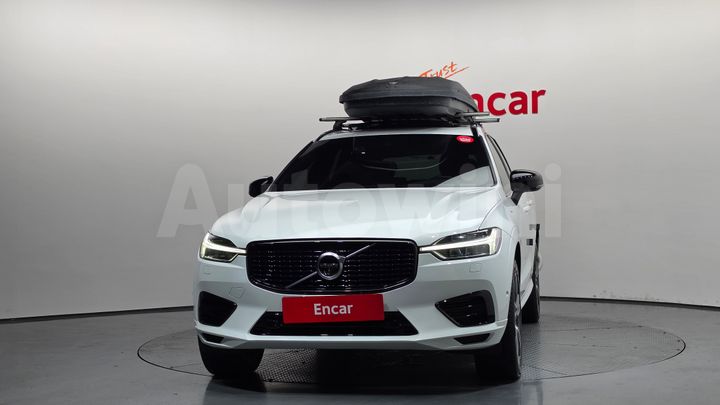 Volvo XC60 2021 — 3