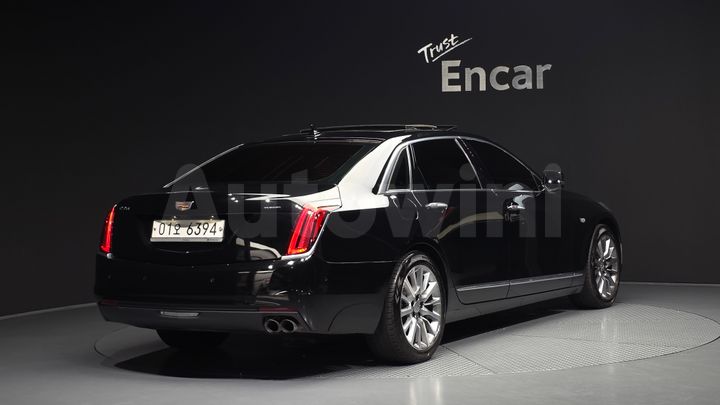 Cadillac CT6 2018 — 2