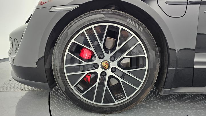 Porsche Taycan 2022 — 5
