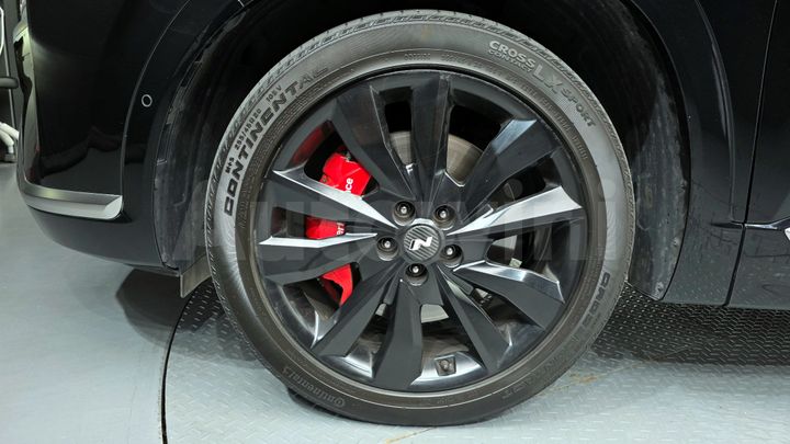 Hyundai SantaFe 2023 — 5