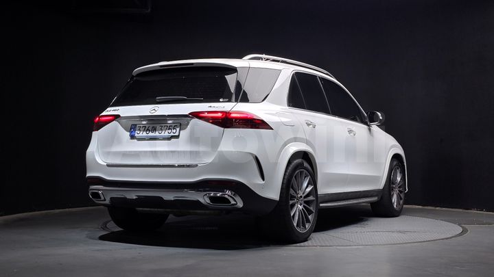 Mercedes Benz GLE Class 2024 — 2