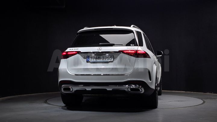 Mercedes Benz GLE Class 2024 — 4