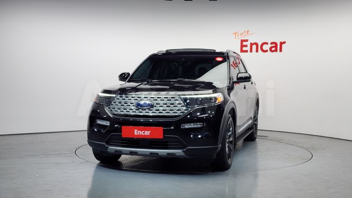 Ford Explorer 2021 — 3