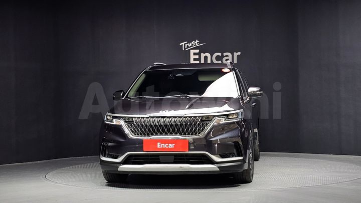 Kia Carnival 2023 — 3