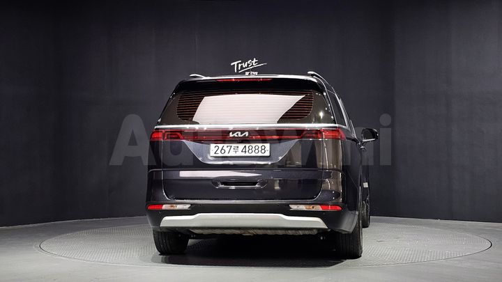 Kia Carnival 2023 — 4