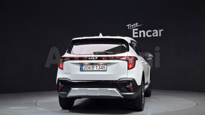 Kia Seltos 2025 — 4