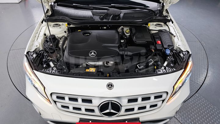 Mercedes Benz GLA Class 2019 — 5