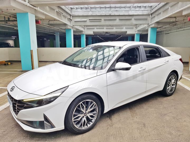 Hyundai Avante 2021 — 2