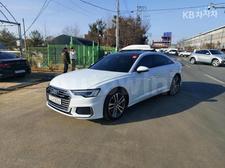 Audi A6 2021 — 3