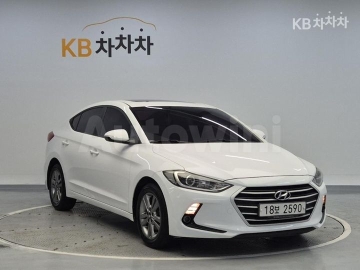 Hyundai Avante 2017 — 4