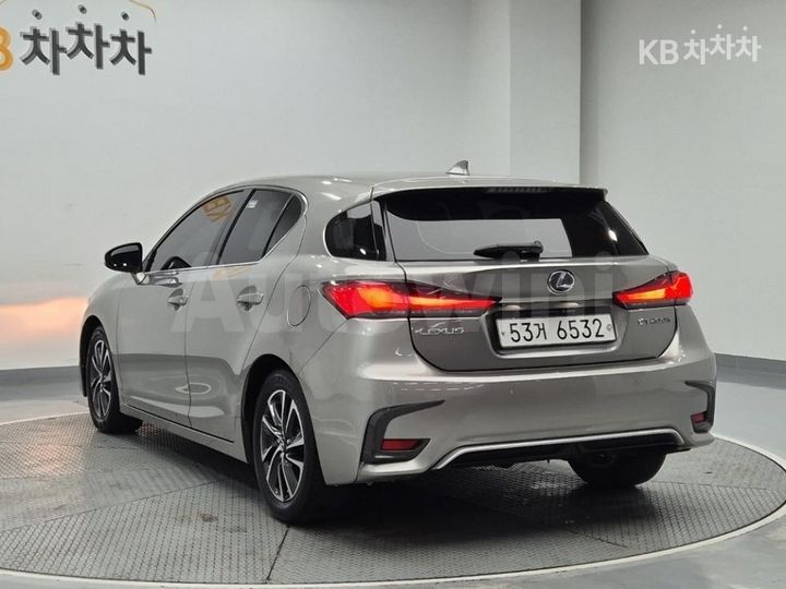 Lexus CT