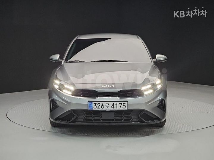 Kia K3 2022 KNAF241BENA143887 — 2