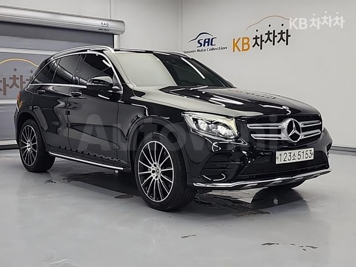 Mercedes Benz GLC Class 2019 — 4