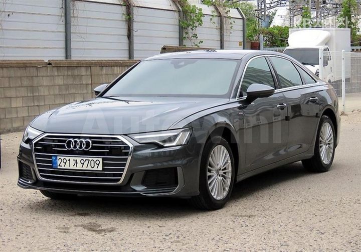 Audi A6 2020 WAUZZZF27LN060498 — 2