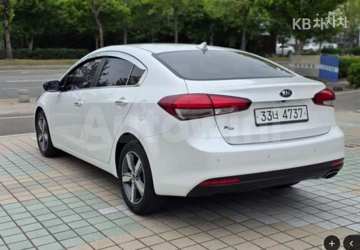 Kia K3 2018 — 4