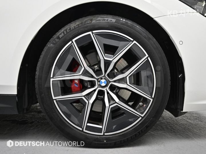 BMW 5 Series 2024 — 5