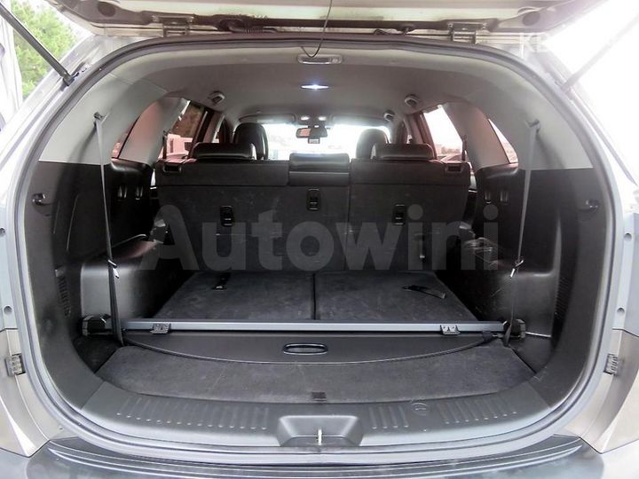 Kia Sorento 2010 — 5