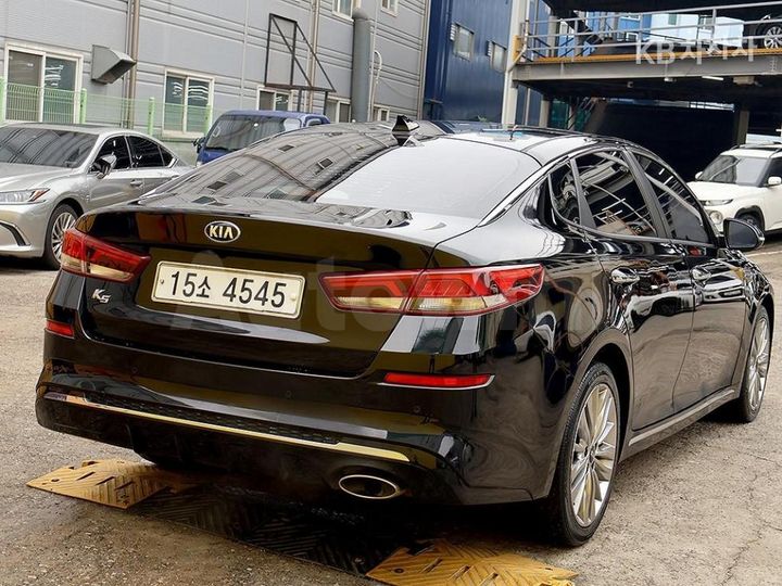 Kia K5 2020 — 4