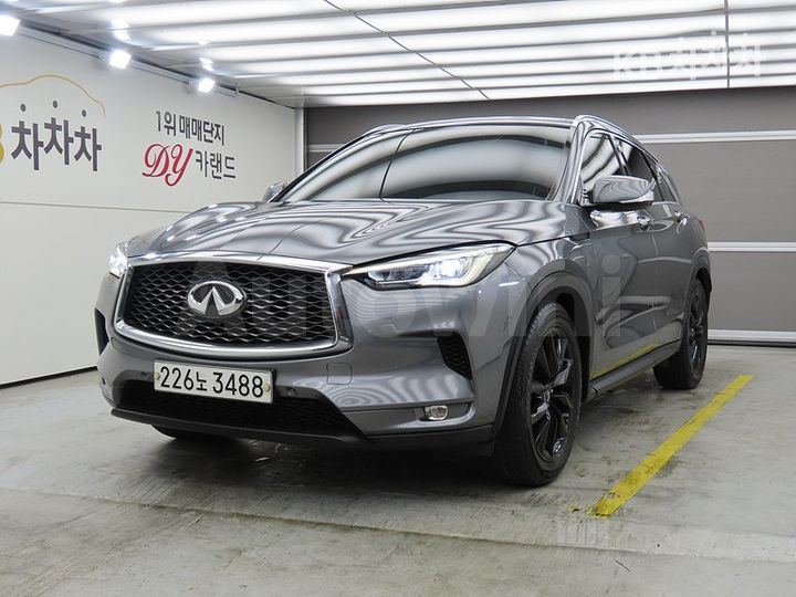 Infiniti QX