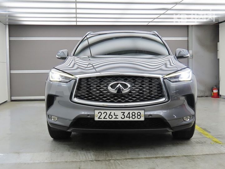 Infiniti QX