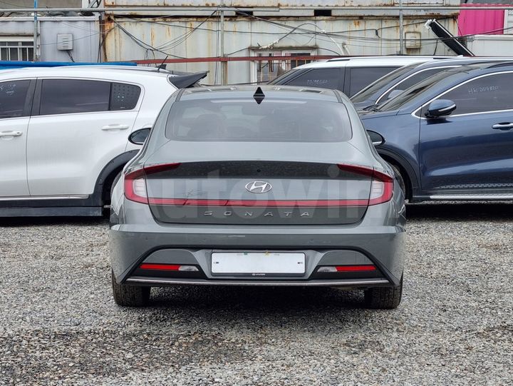 Hyundai Sonata 2022 — 4