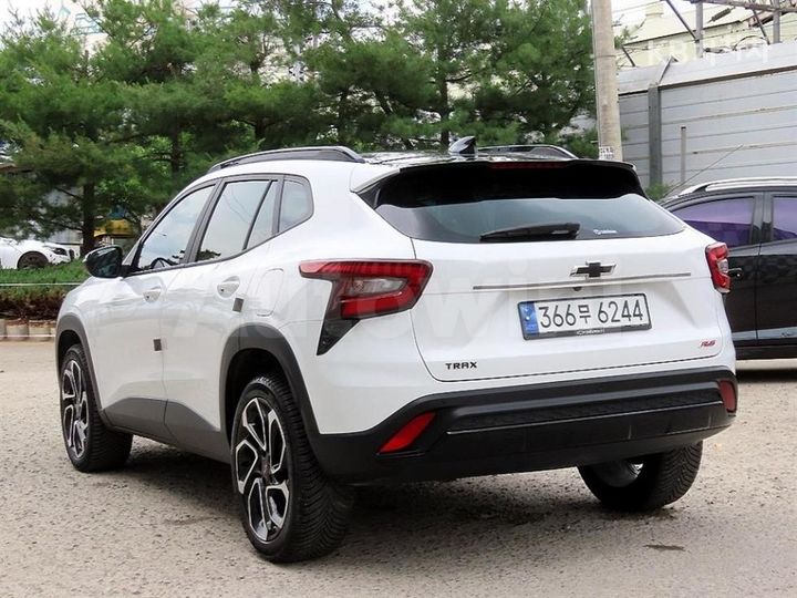 Chevrolet Trax 2024 — 3