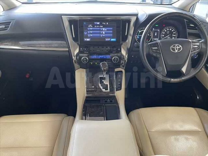 Toyota Alphard 2018 — 3
