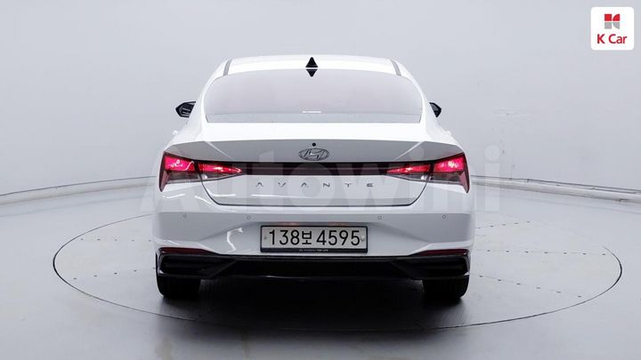 Hyundai Avante 2021 — 5