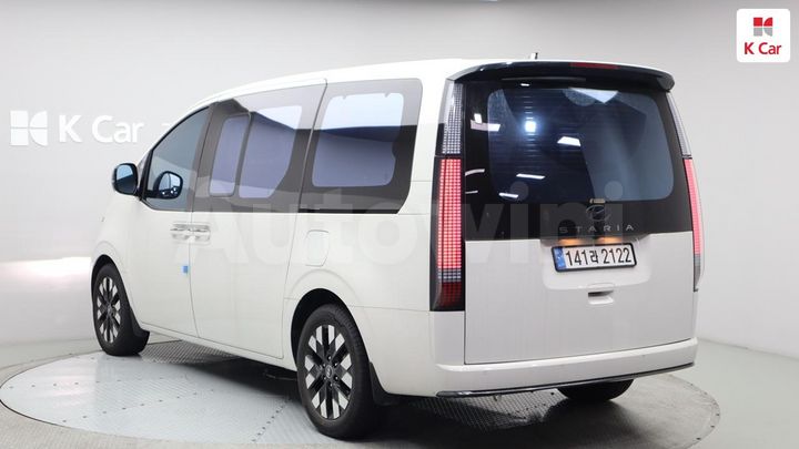 Hyundai Staria 2025 — 2