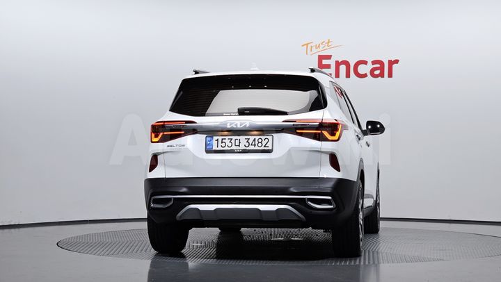 Kia Seltos 2022 — 4