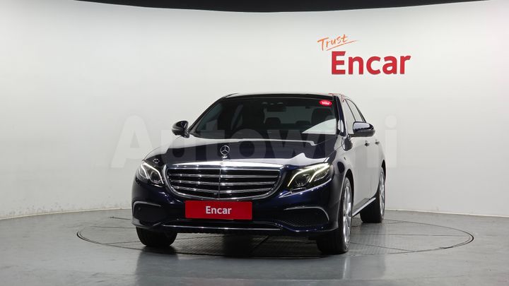 Mercedes Benz E Class 2019 — 3