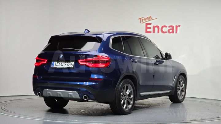 BMW X3 2018 — 2