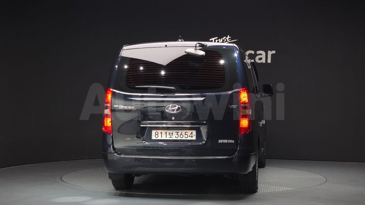 Hyundai Starex 2021 — 4