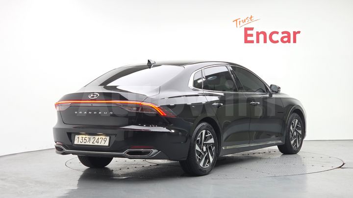 Hyundai Grandeur 2022 — 2