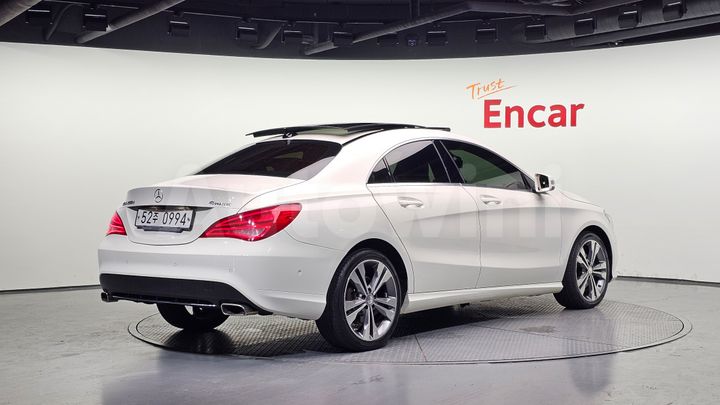 Mercedes Benz CLA Class 2016 — 2