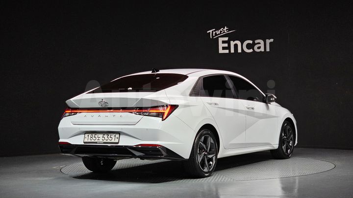 Hyundai Avante 2021 — 2